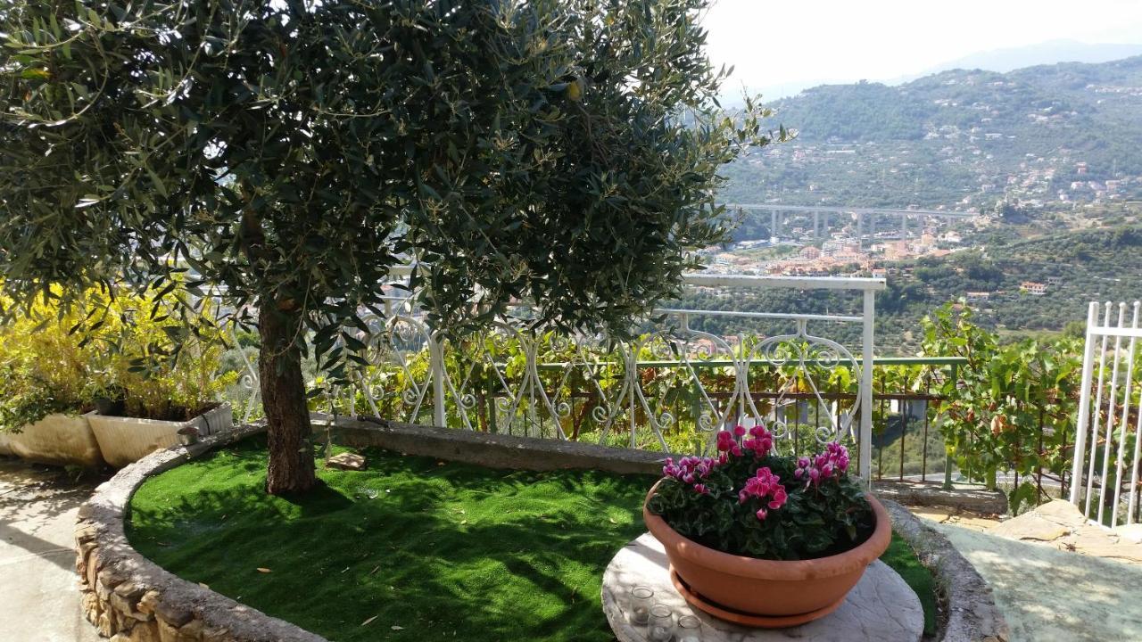 Villa Panoramica & Idromassaggio 008031-Lt-0055 إمبيريا المظهر الخارجي الصورة
